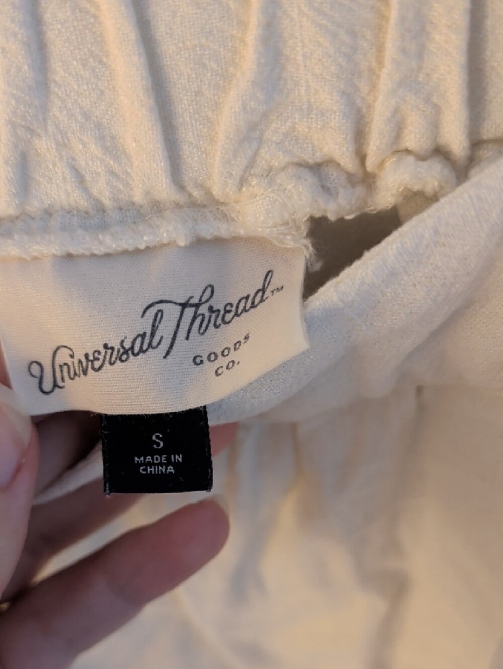 Universal Thread Cream Button-Side Square Neck Cami - Picture 2 of 3